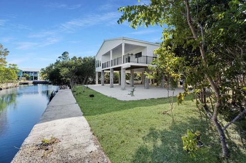 1547 Gardenia Ln, Big Pine Key, FL, 33043-6075 | Card Image