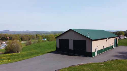 700 Whittier Rd, Derby Line, VT, 05830-8918 | Card Image