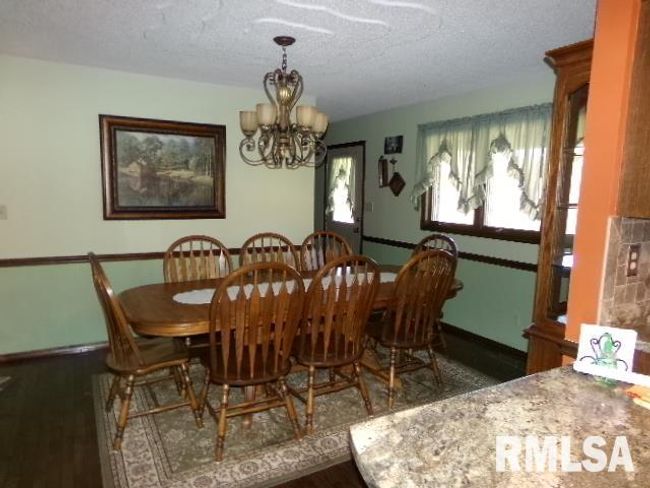 2225 Route 34, House other with 4 bedrooms, 2 bathrooms and null parking in Rosiclare IL | Image 8