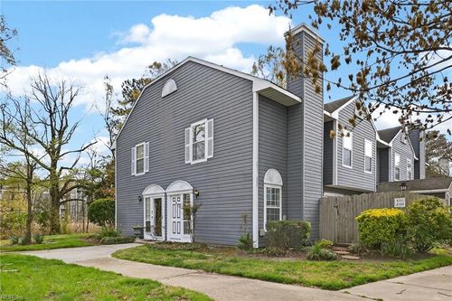 4509 Genoa Cir, Virginia Beach, VA, 23462-3152 | Card Image