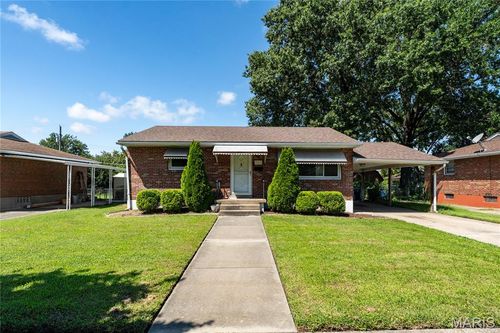 3161 Carlson Ave, Granite City, IL, 62040-5004 | Card Image