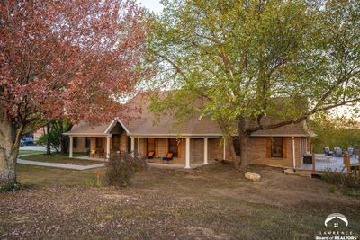 1962 N 500 Road, Home with 0 bedrooms, 6 bathrooms and null parking in Baldwin City KS | Image 2