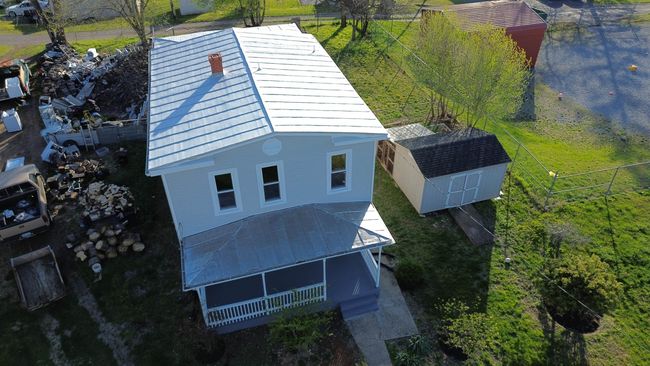 307 2 Nd St, House other with 4 bedrooms, 2 bathrooms and null parking in SHENANDOAH VA | Image 5