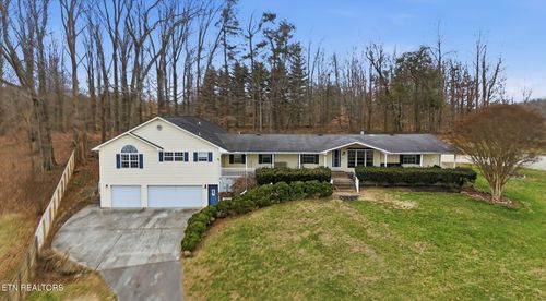 8235 Greenwell Rd, Knoxville, TN, 37938 | Card Image