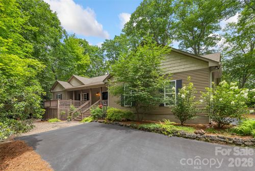 141 Dolly Ln, Highlands, NC, 28741-8521 | Card Image