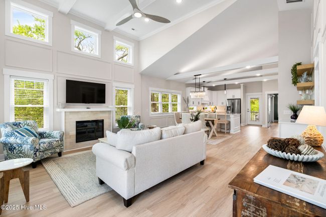 113 Sw 22 Nd St, House other with 4 bedrooms, 3 bathrooms and 1 parking in Oak Island NC | Image 7