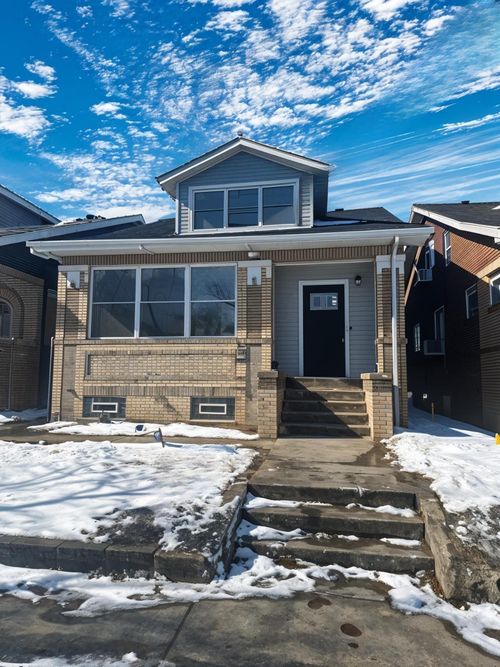 1320 Delaware St, Gary, IN, 46407-1419 | Card Image