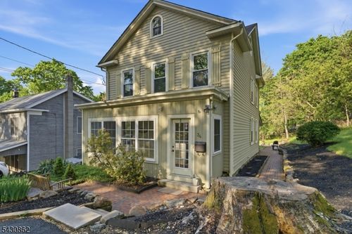34 Taylor St, High Bridge, NJ, 08829-2005 | Card Image