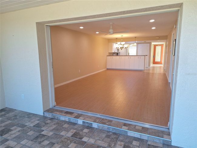 UNIT-130 - 6610 Gasparilla Pines Blvd, Condo with 3 bedrooms, 2 bathrooms and null parking in Englewood FL | Image 5