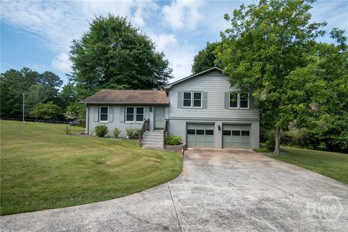 1030 Carriage Hill Rd, Watkinsville, GA, 30677-1727 | Card Image