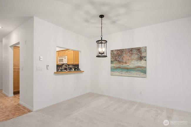 APT-106 - 12439 Ne Totem Lake Way, Condo with 1 bedrooms, 2 bathrooms and 2 parking in Kirkland WA | Image 10