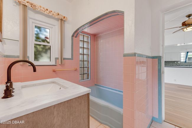 808 S Beach St, House other with 3 bedrooms, 3 bathrooms and null parking in ORMOND BEACH FL | Image 44