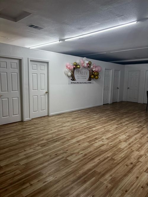 25 W Pacheco Blvd, Los Banos, CA, 93635-4081 | Card Image