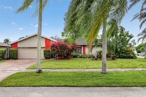 6961 Nw 20th Ct, Margate, FL, 33063-2002 | Card Image