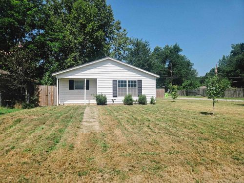 1202 S Wood St, Stuttgart, AR, 72160-5434 | Card Image