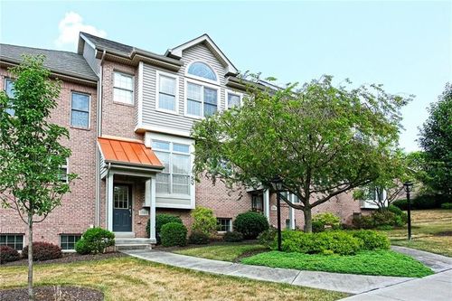 1705-1705 Waterleaf Dr, Sewickley, PA, 15143-2452 | Card Image