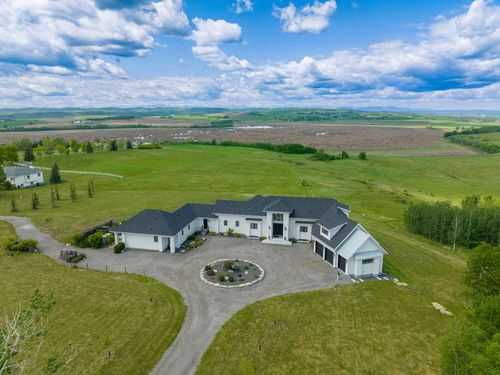 96012 198 Avenue W, Rural Foothills County, AB, T1S2W6 | Card Image