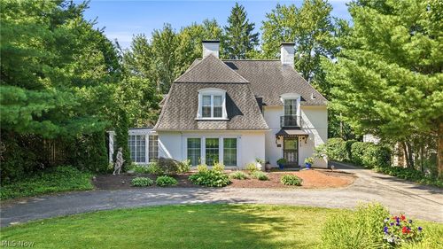 4812 Oak Knoll Dr, Youngstown, OH, 44512-1415 | Card Image