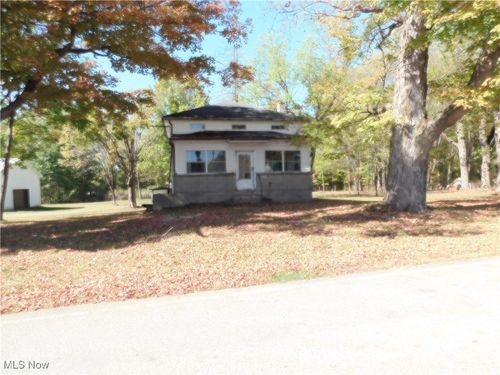 2009 Sodom Hutchings Rd Ne, Vienna, OH, 44473-9751 | Card Image