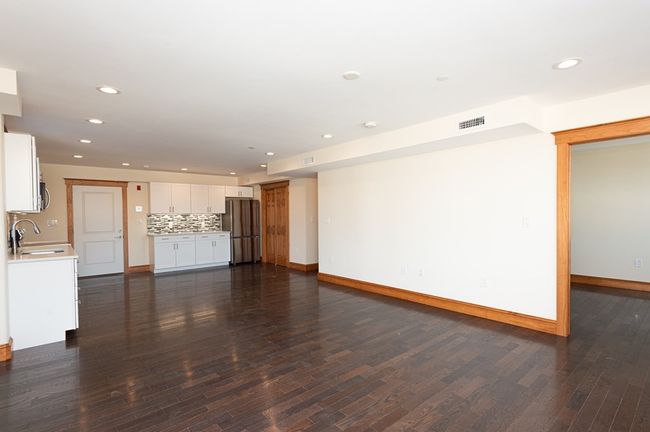 2 - 44 Maple St, Condo with 1 bedrooms, 1 bathrooms and null parking in Danvers MA | Image 17