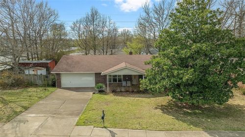 1300 Silent Grove Rd, Springdale, AR, 72762-2006 | Card Image
