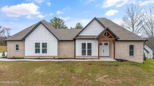 2531 Red Wing Way, Maryville, TN, 37801 | Card Image