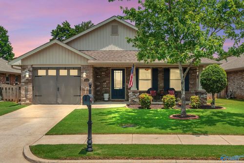 2626 Ashtynn Pl Sw, Huntsville, AL, 35803-3438 | Card Image