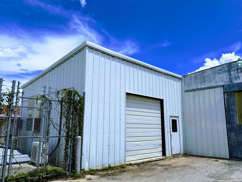 ste-b-105 S Center St, Marion, TX, 78124-2188 | Card Image
