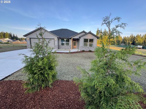 121 Gassman Rd, Castle Rock, WA, 98611-8815 | Card Image