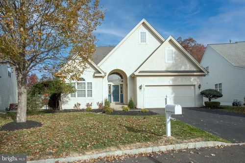 625 N Settlers Cir, WARRINGTON, PA, 18976-3612 | Card Image