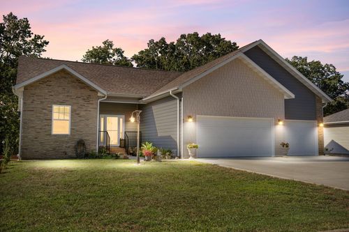 49 E Pine Ln, Reeds Spring, MO, 65737-7802 | Card Image