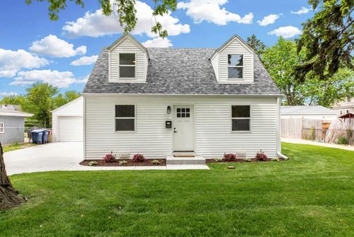 208 Alvin Ave, Northlake, IL, 60164-2203 | Card Image