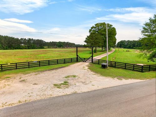 76 Rue Peter Ln., Poplarville, MS, 39470 | Card Image