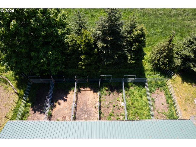5750 Sw River Rd, House other with 3 bedrooms, 2 bathrooms and 2 parking in Hillsboro OR | Image 28