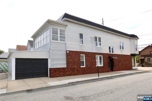 59 Locust Ave, Wallington, NJ, 07057-1321 | Card Image