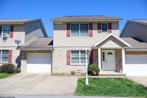 277 Donna Ave, Morgantown, WV, 26505-3904 | Card Image