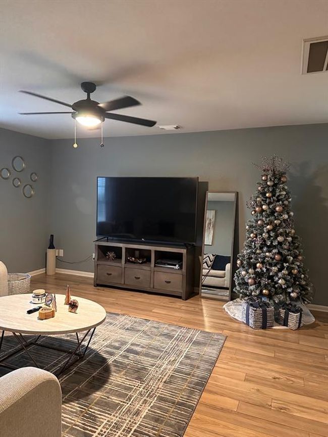 21202 Pinewalk Brook Ln, House other with 4 bedrooms, 3 bathrooms and null parking in Spring TX | Image 5