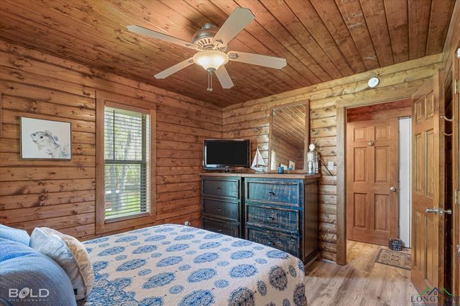 4120 Cypress Village Rd, House other with 3 bedrooms, 3 bathrooms and null parking in Karnack TX | Image 18
