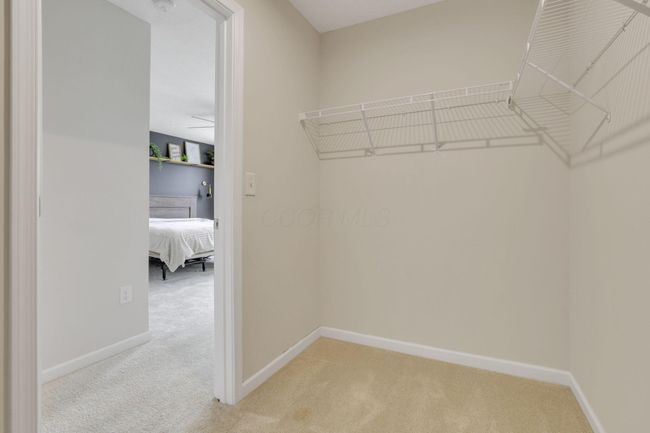 8568 Gable Loop, Condo with 4 bedrooms, 3 bathrooms and null parking in Canal Winchester OH | Image 33