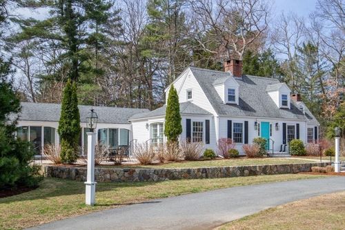 279 Norfolk St, Holliston, MA, 01746-2333 | Card Image
