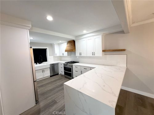 1613 Kane Ave, Simi Valley, CA, 93065-3626 | Card Image