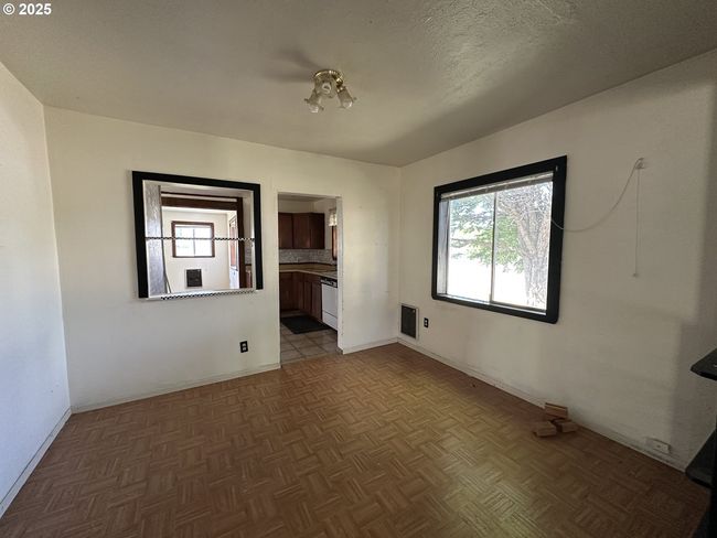 1001 B St, House other with 2 bedrooms, 1 bathrooms and null parking in Fossil OR | Image 7