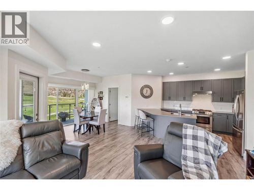 101-651 Dunes Dr, Kamloops, BC, V2B0K2 | Card Image