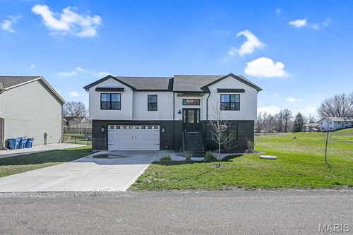 1080 Barbados Dr, Edwardsville, IL, 62025-5133 | Card Image