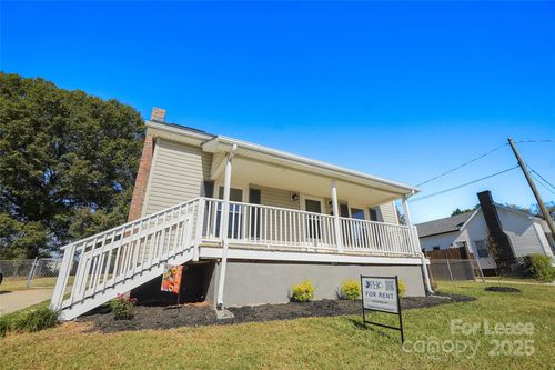 107 Ervin St, Belmont, NC, 28012-3328 | Card Image