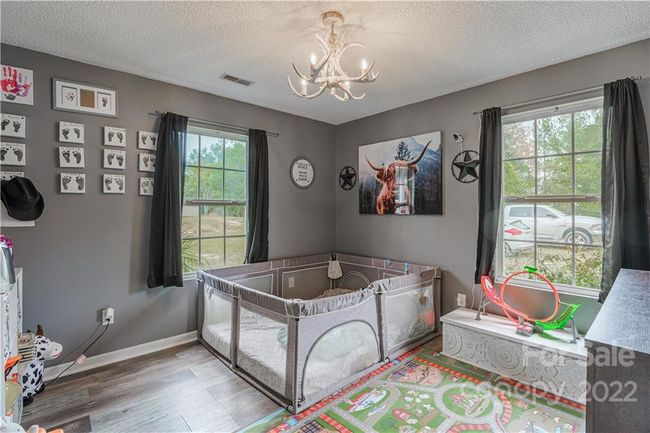 617 Crout Pond Way, House other with 3 bedrooms, 2 bathrooms and null parking in Gilbert SC | Image 22