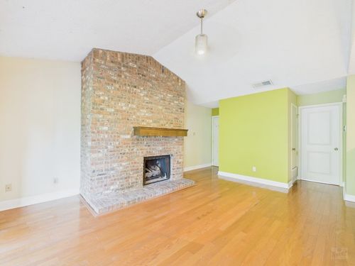 unit-242-3839 Dry Creek Dr, Austin, TX, 78731-4862 | Card Image
