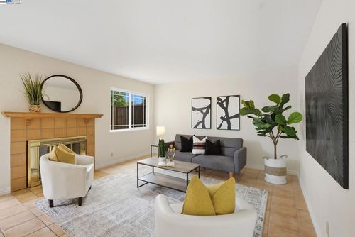 1860 Home Gate Dr, San Jose, CA, 95148-1149 | Card Image