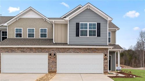 139 Briarwood Ln, Bermuda Run, NC, 27006-7679 | Card Image