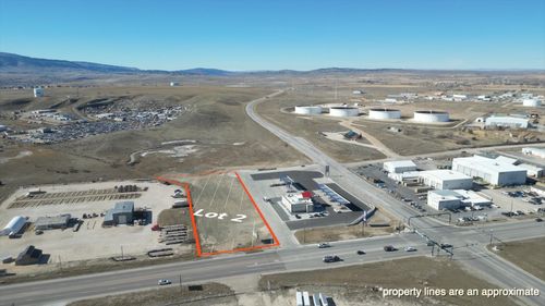 5451 W Yellowstone Hwy, Mills, WY, 82604-1928 | Card Image